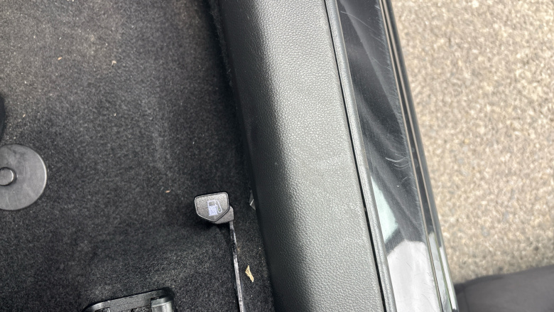 Vauxhall Viva 1.0 [73] SE 5dr Petrol Hatchback